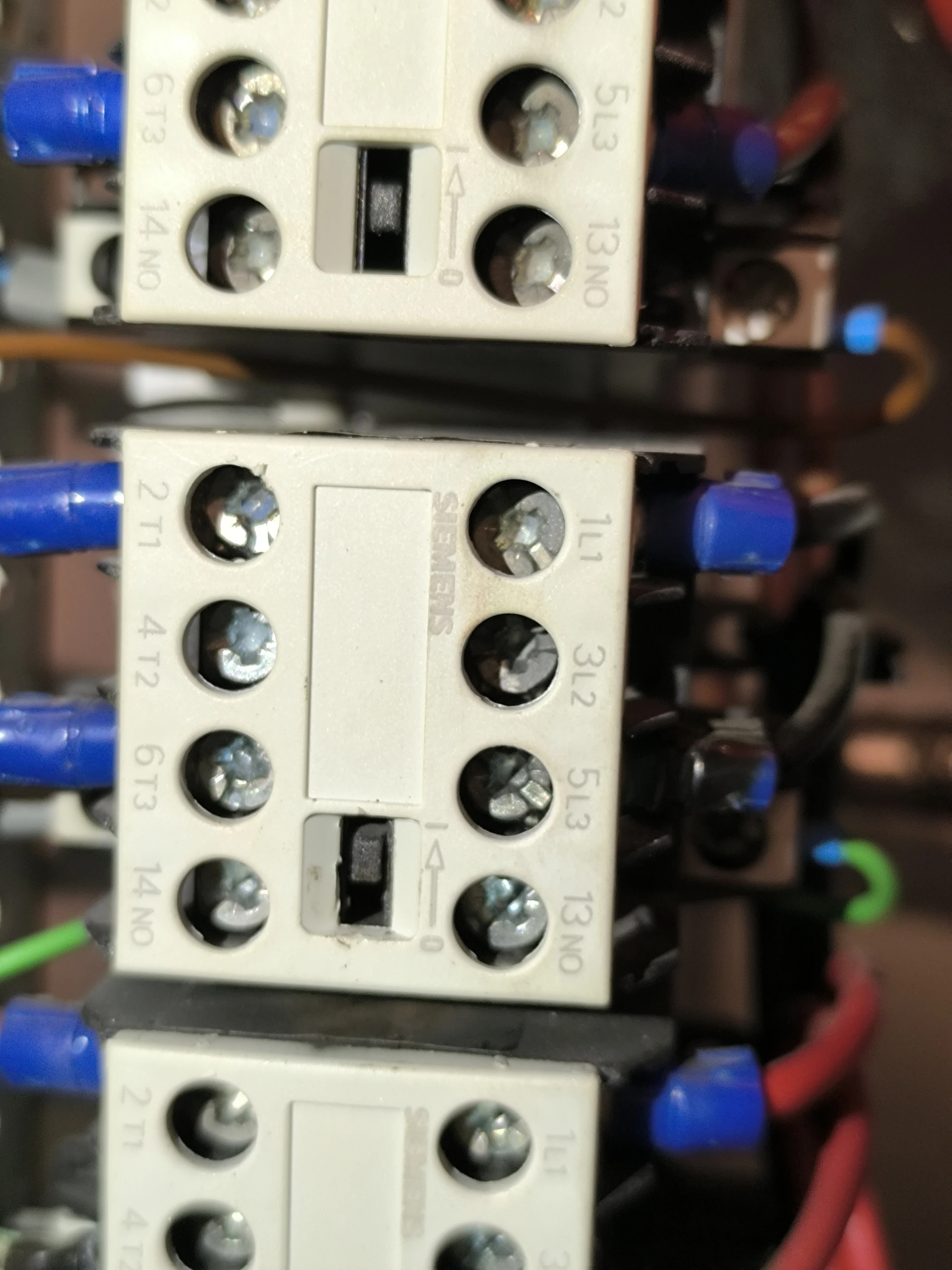 Siemens electrical contactors in control panel - Electrician Nice Promenade des Anglais